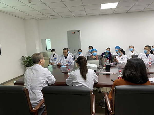 學科建設｜中國醫(yī)學科學院阜外醫(yī)院專家團隊來院出診并進行學術(shù)交流