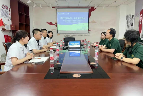 京錦協(xié)同暖民心！北京協(xié)和醫(yī)學(xué)院實(shí)踐隊(duì)攜手我院共推優(yōu)質(zhì)醫(yī)療資源下沉